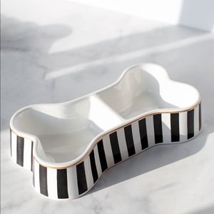 Dog bowl black white stripes bone shaped hendri